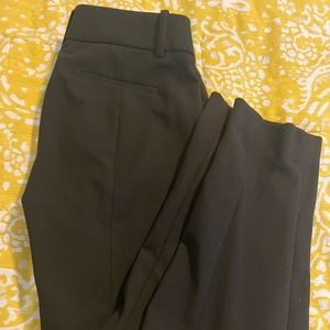 EUC Black Cameron Ankle Pants Size 2